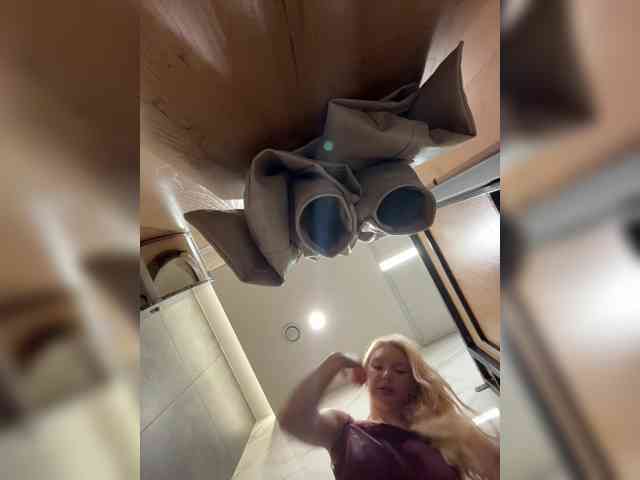 AmmyAlexInPublic