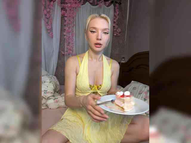 AmmyAlexInPublic
