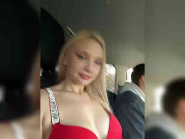 AmmyAlexInPublic
