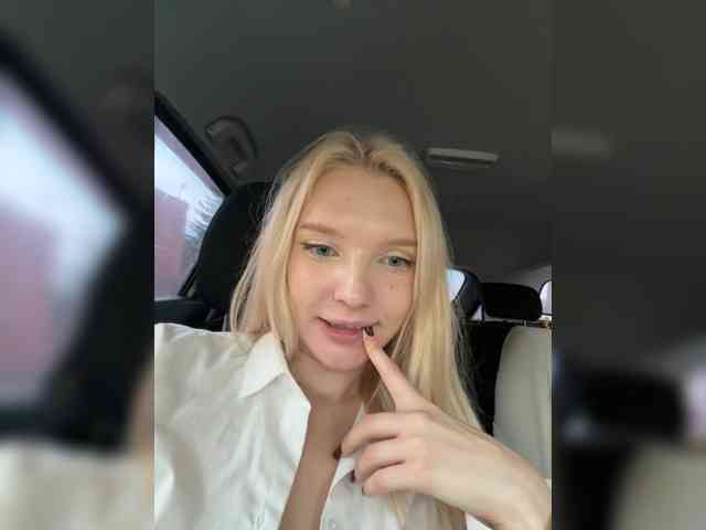 AmmyAlexInPublic