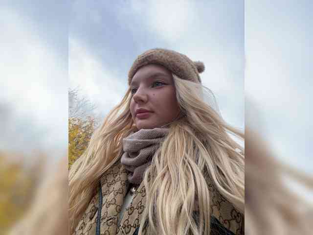 AmmyAlexInPublic