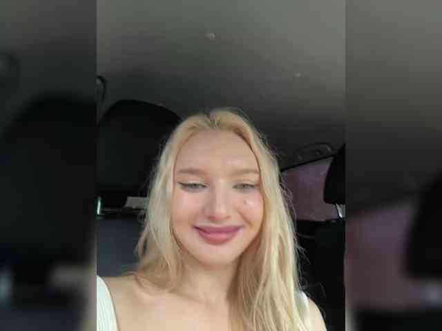 AmmyAlexInPublic