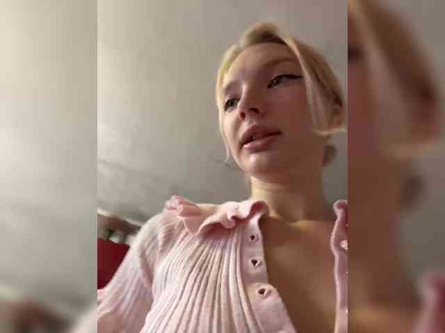 AmmyAlexInPublic