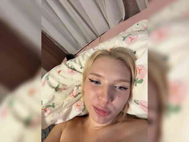 AmmmyInPublic