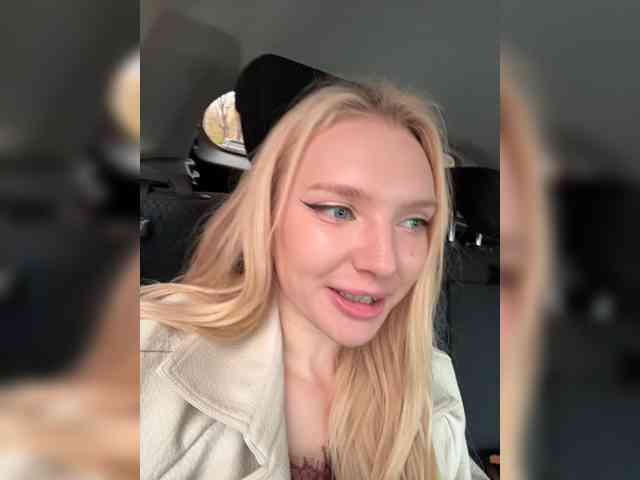 AmmyAlexInPublic