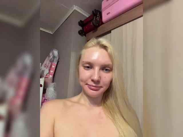 AmmyAlexInPublic