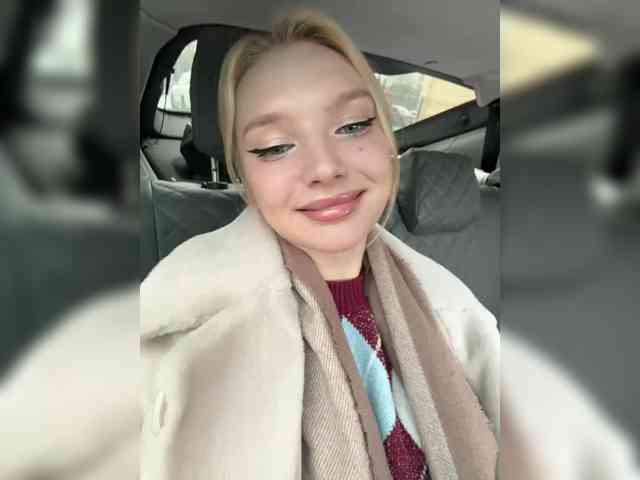 AmmmyInPublic