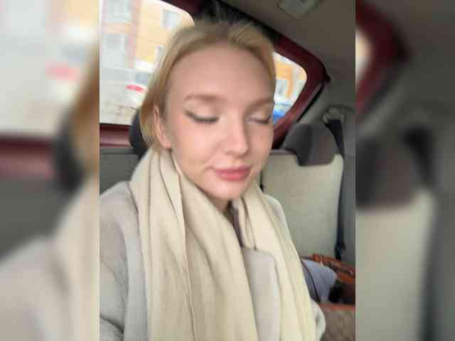AmmyAlexInPublic