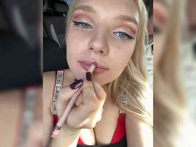 AmmyAlexInPublic