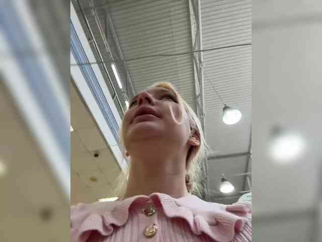 amateur sex AmmyAlexInPublic