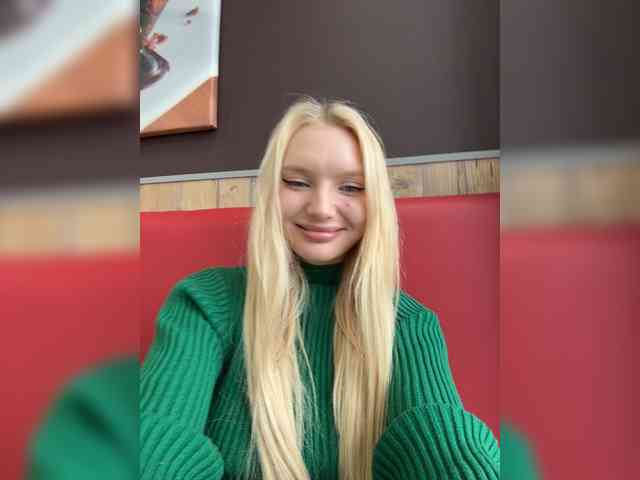 AmmyAlexInPublic