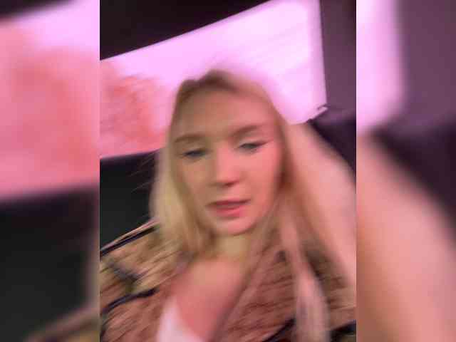 AmmyAlexInPublic