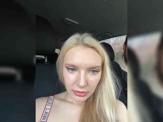 AmmyAlexInPublic
