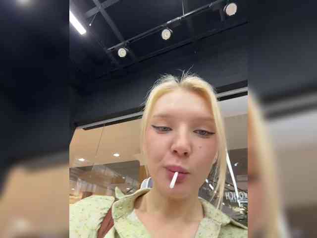 AmmyAlexInPublic