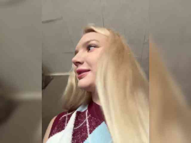 AmmyAlexInPublic