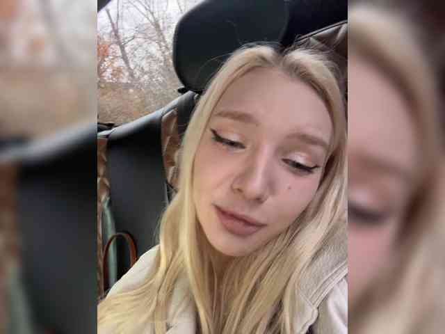 AmmyAlexInPublic AmmyAlexInPublic