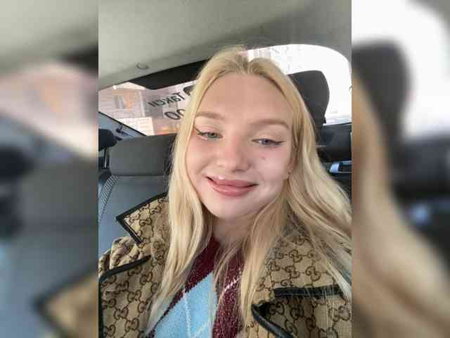 AmmyAlexInPublic