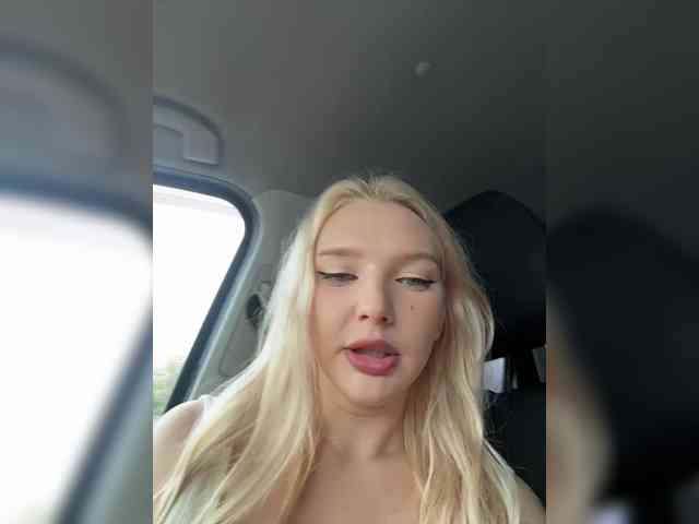 AmmyAlexInPublic