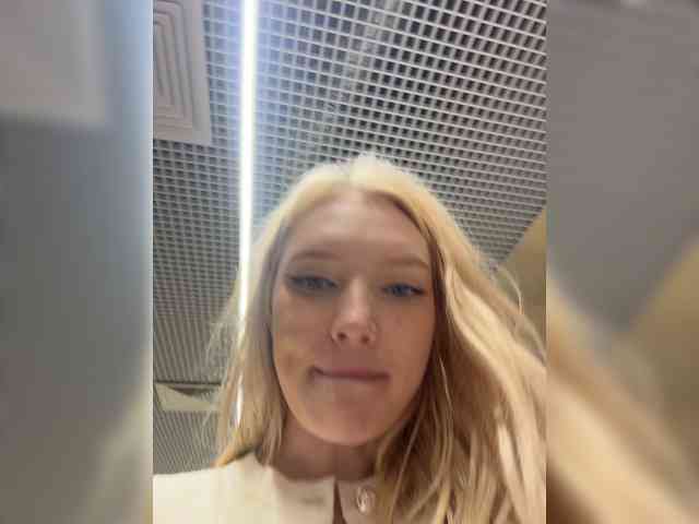 AmmyAlexInPublic