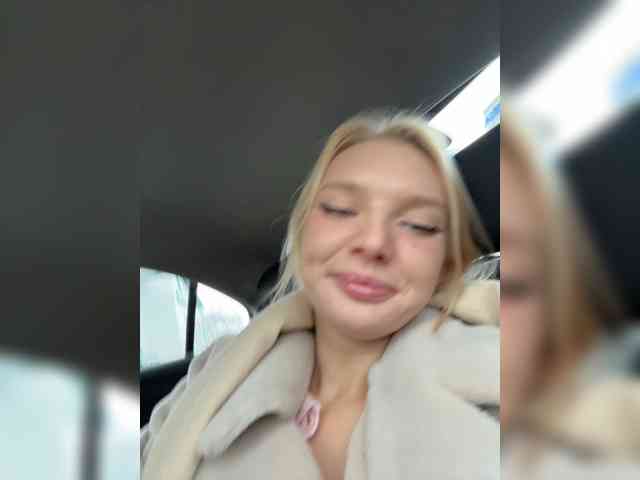 AmmmyInPublic