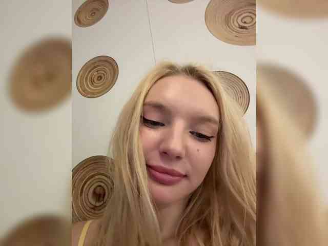 AmmyAlexInPublic