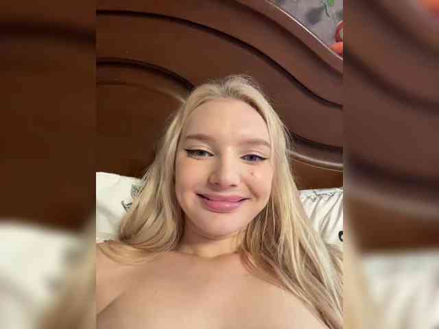 AmmyAlexInPublic