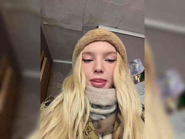 AmmyAlexInPublic