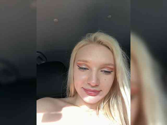 AmmyAlexInPublic