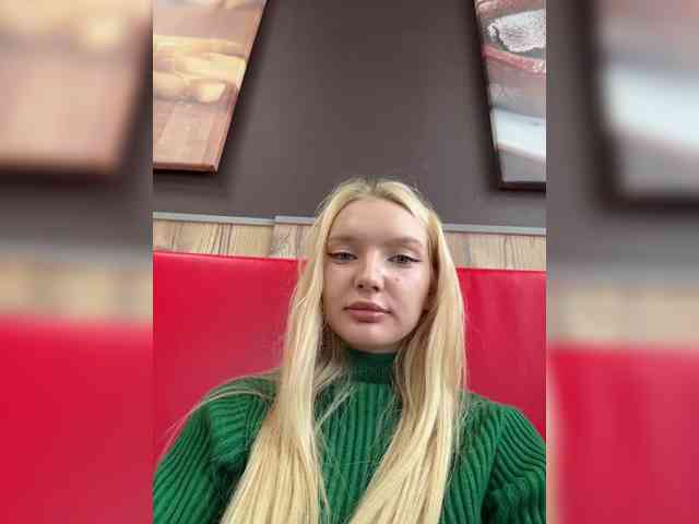 AmmyAlexInPublic