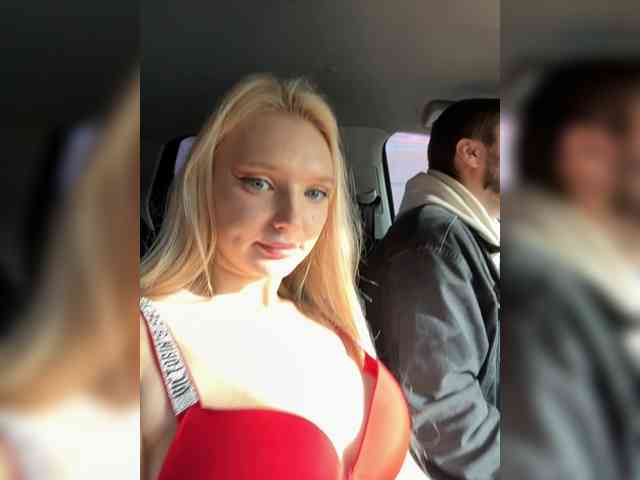 AmmyAlexInPublic