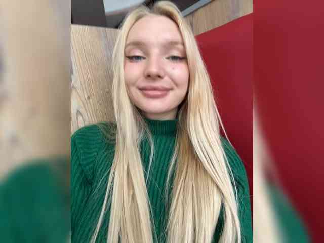 AmmyAlexInPublic