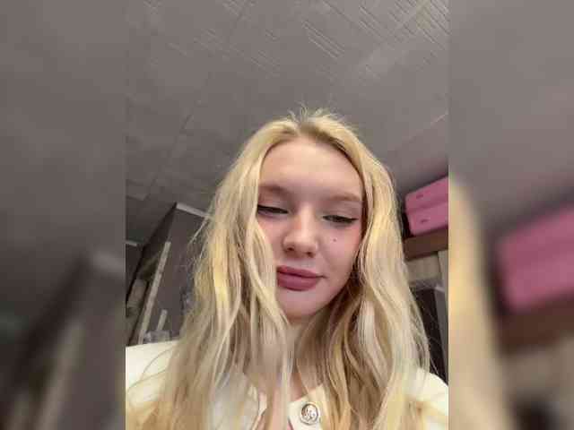 AmmyAlexInPublic