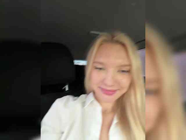 AmmyAlexInPublic