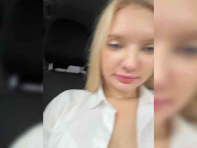 AmmyAlexInPublic