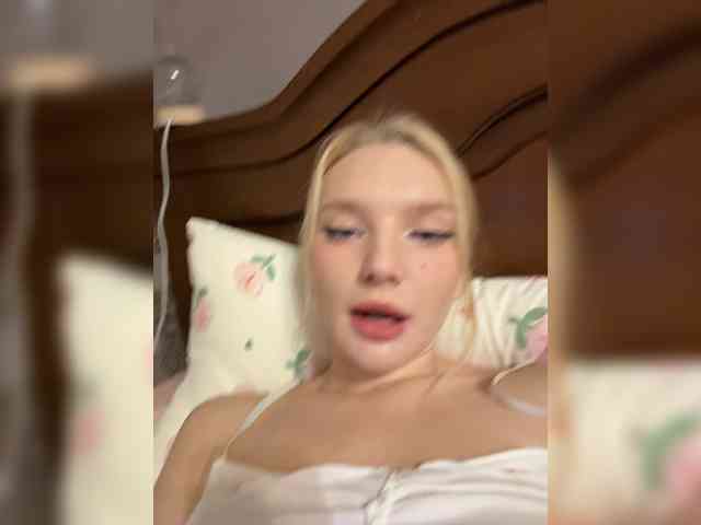 AmmyAlexInPublic