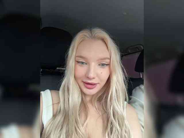 AmmyAlexInPublic