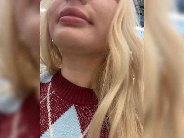 AmmyAlexInPublic