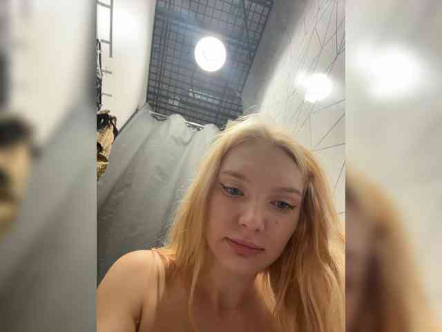 AmmyAlexInPublic