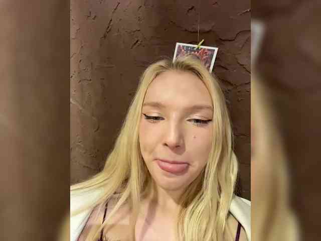 AmmyAlexInPublic