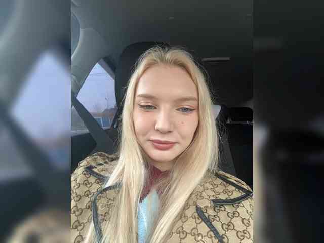 AmmyAlexInPublic