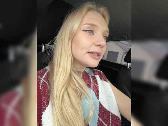 AmmyAlexInPublic