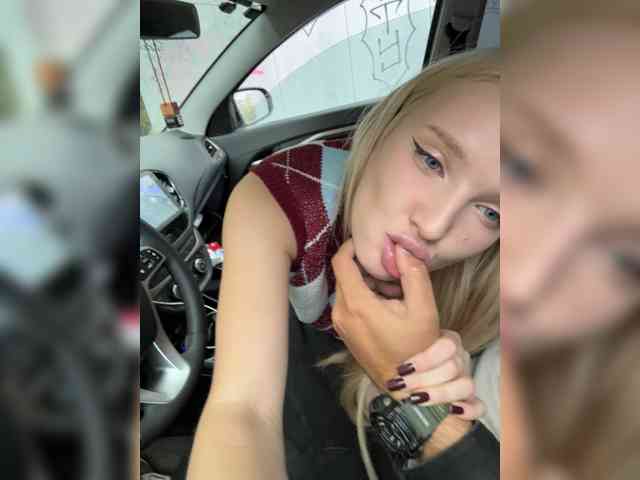 AmmyAlexInPublic