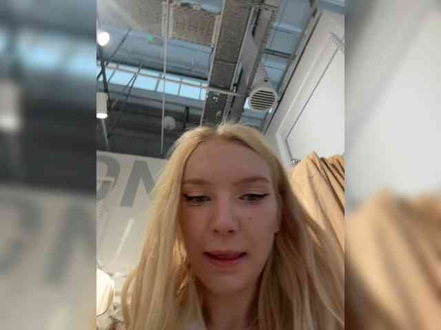 AmmyAlexInPublic