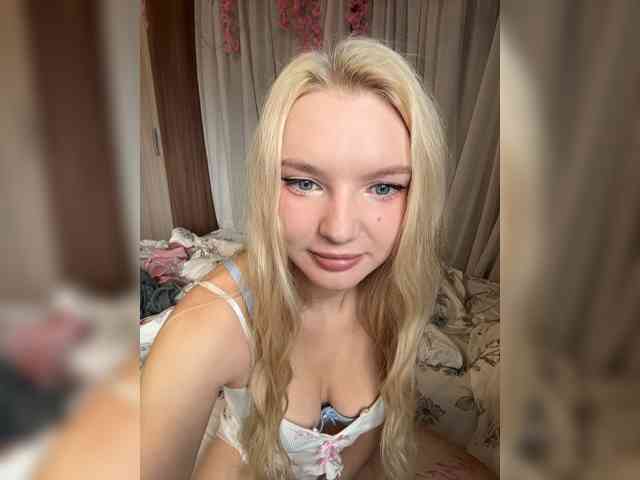 AmmyAlexInPublic