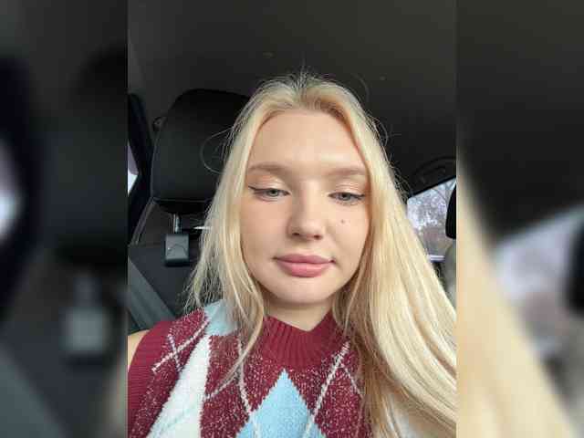 AmmyAlexInPublic