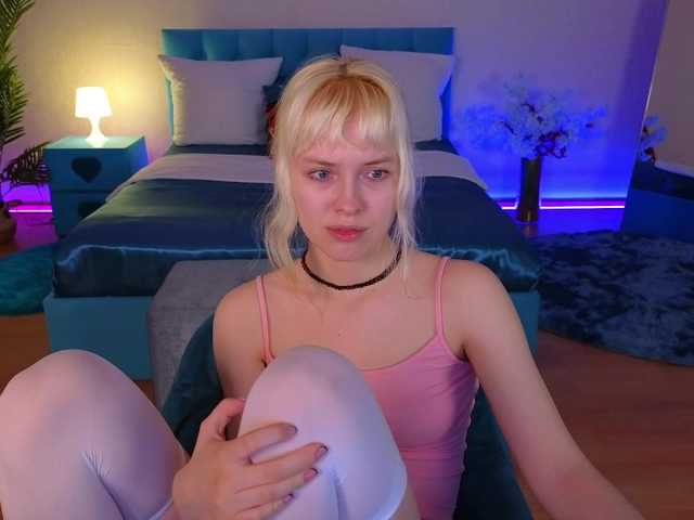 HannahHolliss live cam on BongaCams