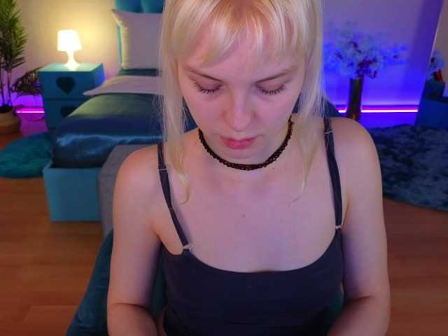 HannahHolliss live cam on BongaCams