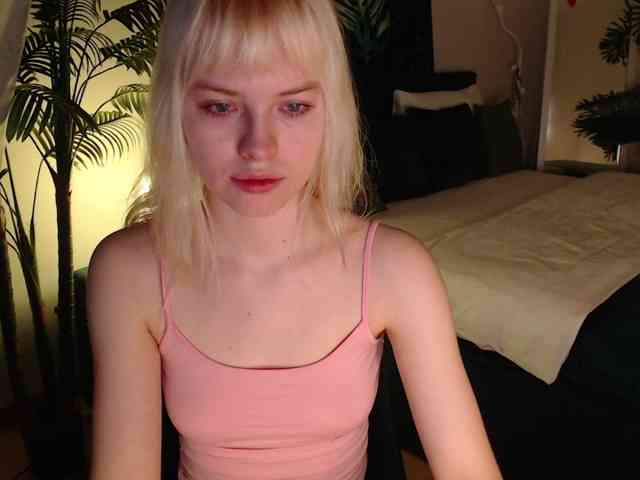 HannahHolliss webcam