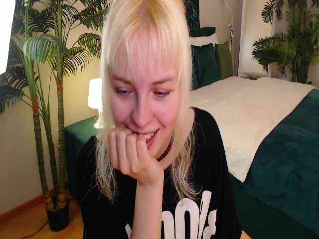 HannahHolliss webcam