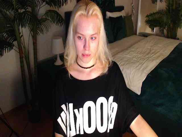 HannahHolliss webcam